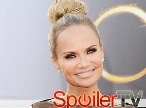 Odcinki pilotowe: Kristin Chenoweth zagra siostrę Matthew Brodericka w sitcomie CBS