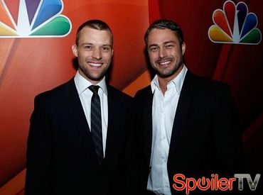 Taylor Kinney i Jesse Spencer o spinoffie Chicago Fire