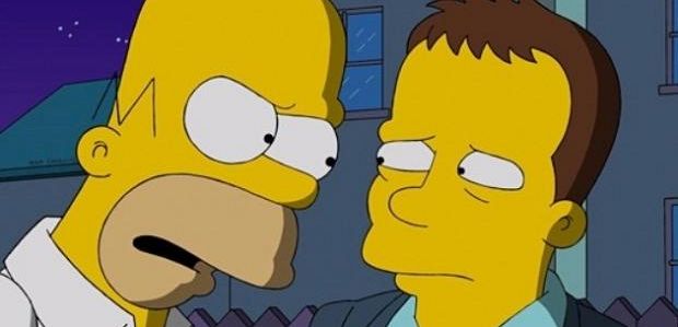 Seth MacFarlane śpiewa Sinatrę i uderza do Marge w finale 
