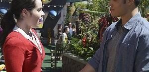 Vanessa Marano o chłopięcym dramacie Bay i nieoczekiwanej zamianie z Daphne w 