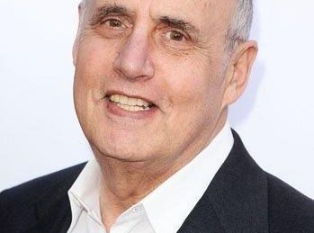Jeffrey Tambor gościnnie w premierze 5 sezonu Żony idealnej