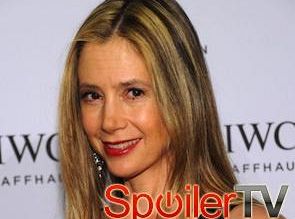 Mira Sorvino dołącza do (prawdopodobnie) finałowego sezonu Świrów - czy zastąpi Maggie Lawson?