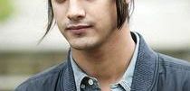 Avan Jogia z 