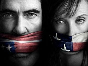 Plakat Hostages: Toni Collette i Dylan McDermott zakneblowani