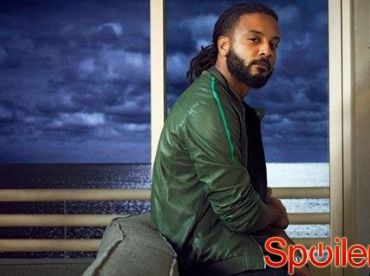 Brandon Jay McLaren z Graceland o sekretnych sojuszach, ich następstwach i reszcie 1 sezonu