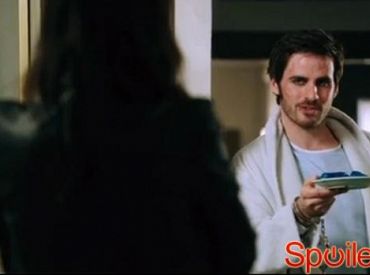 Usunięta scena: Kapitan Hak interesuje się Ruby w Dawno, dawno temu