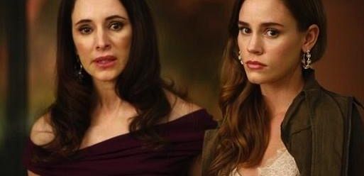 Amanda żyje, Charlotte idzie do kościoła (?!) w usuniętej scenie z 2 sezonu 