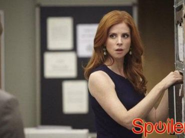 Sarah Rafferty o skomplikowanej przeszłości Harveya i Donny oraz ujawniających retrospekcjach