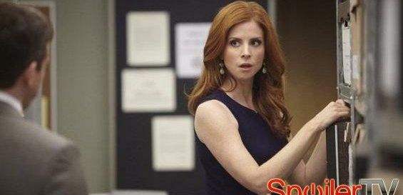Sarah Rafferty o skomplikowanej przeszłości Harveya i Donny oraz ujawniających retrospekcjach