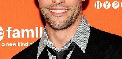 Justin Bruening dołącza do 