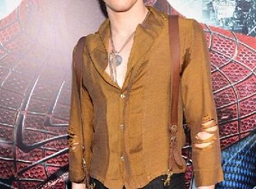 Reeve Carney otrzymuje kluczową rolę w Penny Dreadful