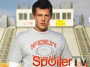 Kevin McHale z Glee mówi o potężnym, emocjonalnym hołdzie Finnowi, zapowiadając jedną scenę