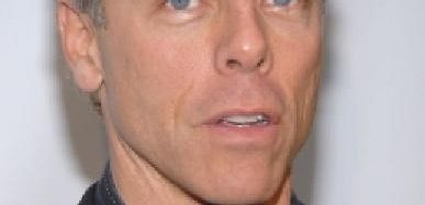 Greg Germann zagra w odcinku pilotowym Lifetime 