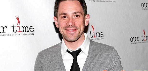 Steve Kazee jako [spoiler] Joan w 2 sezonie 