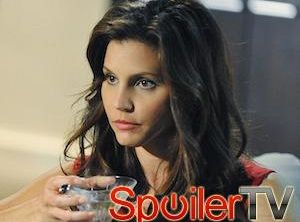 Charisma Carpenter gościnnie w Zaprzysiężonych.