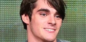 RJ Mitte będzie powracał w 3 sezonie 
