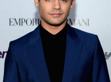 Garrett Clayton pojawi się w Fosterach