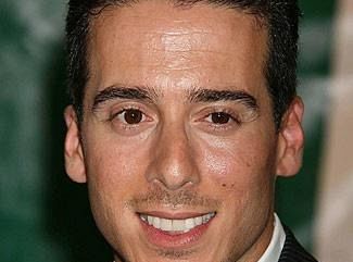 Kirk Acevedo pojawi się w 4 sezonie Zaprzysiężonych