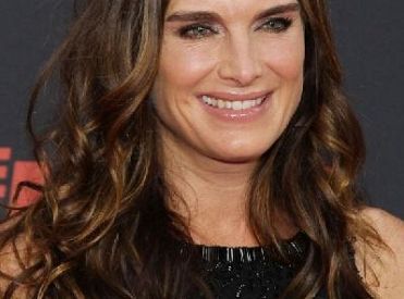 Brooke Shields gościnnie w Michael J. Fox Show