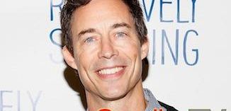 Tom Cavanagh i Rebecca Budig gościnnie w 