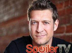 Robert Gant gościnnie w Tomorrow People jako chłopak [spoiler]