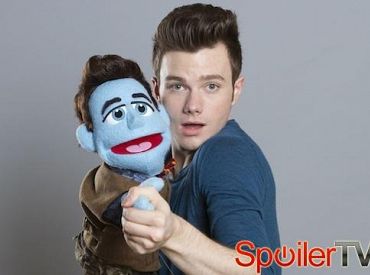 Chris Colfer, Darren Criss, Adam Lambert o odcinku Glee z kukiełkami