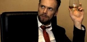 Jeff nieoczekiwanie znajduje się znów w Greendale jako [spoiler] w 