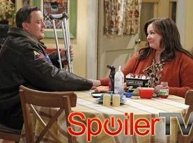 Mike dostaje kulkę w tyłek w Mike & Molly