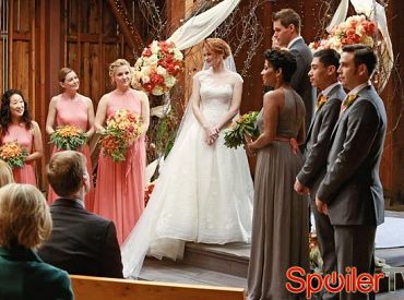 Sarah Drew z Chirurgów zapowiada ślub April i co przyprawiło Ellen Pompeo o krzyk