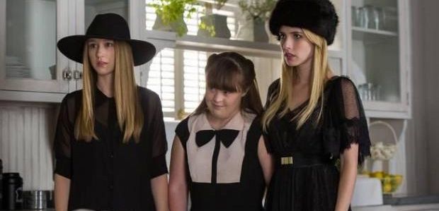 Ryan Murphy o najnowszym „Coven” i o tym, czy [SPOILER] jest martwy