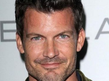 Mark Deklin zagra w 2 sezonie Devious Maids