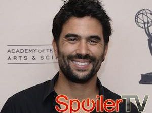 Ignacio Serricchio zagra nowego stażystę w Kościach