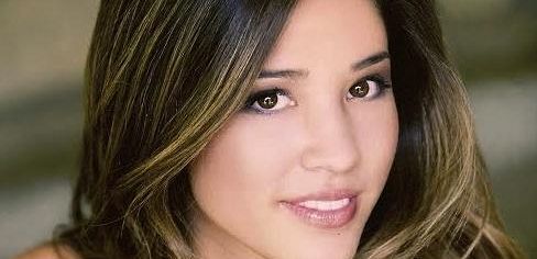 Kelsey Chow wystąpi w 