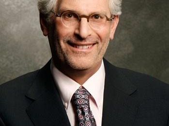 Szef CW Mark Pedowitz o sezonie odcinków pilotowych, Flashu i losie seriali