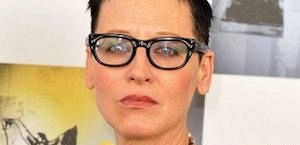 Lori Petty gościnnie w 2 sezonie 