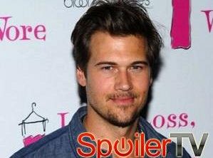 Nick Zano zagra w odcinku pilotowym One Big Happy