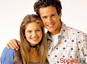 Candace Cameron Bure i Scott Weinger pojawią się w finale 2 sezonu Sąsiadów