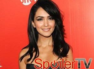 Nazanin Boniadi będzie powracała w 3 sezonie Skandalu