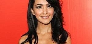 Nazanin Boniadi będzie powracała w 3 sezonie 