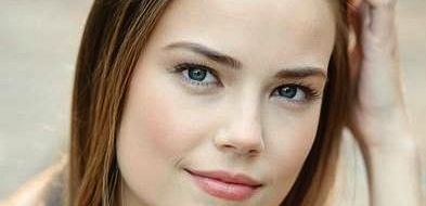 Charlie Rowe, Rebecca Rittenhouse i Zoe Levin zagrają w odcinku pilotowym 