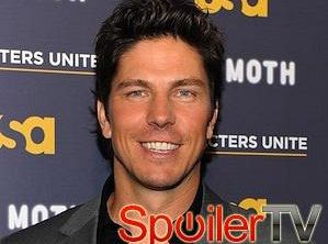 Michael Trucco zagra w odcinku pilotowym Sea of Fire