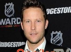 Michael Rosenbaum zagra w odcinku pilotowym Mission Control
