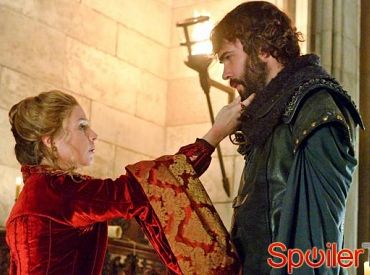 Megan Follows i Torrance Coombs z Reign o Clarissie, powrocie Olivii i powiązaniu Franciszek-Lola