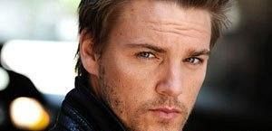 Riley Smith zagra obiekt westchnień [spoiler] w finałowym sezonie 