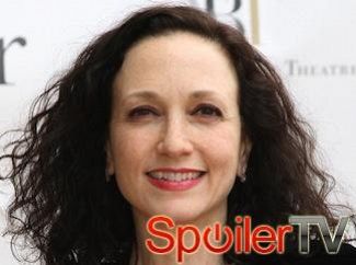 Bebe Neuwirth zagra w odcinku pilotowym Madam Secretary