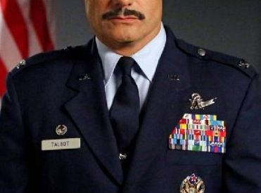 Adrian Pasdar pojawi się w Agents of SHIELD