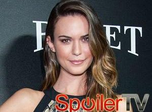 Odette Annable zagra w dramacie Astronaut Wives Club