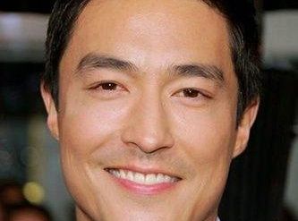 Daniel Henney zagra w odcinku pilotowym Agatha