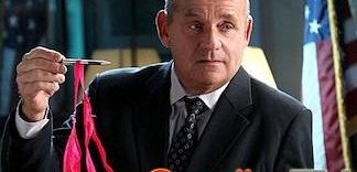 Paul Guilfoyle odchodzi z 