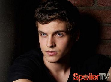 Daniel Sharman nie powróci w 4 sezonie Nastoletniego wilkołaka